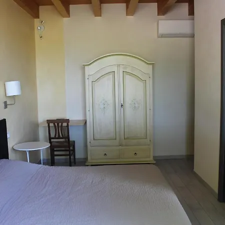 Couette-café Ai Prati Lesignana