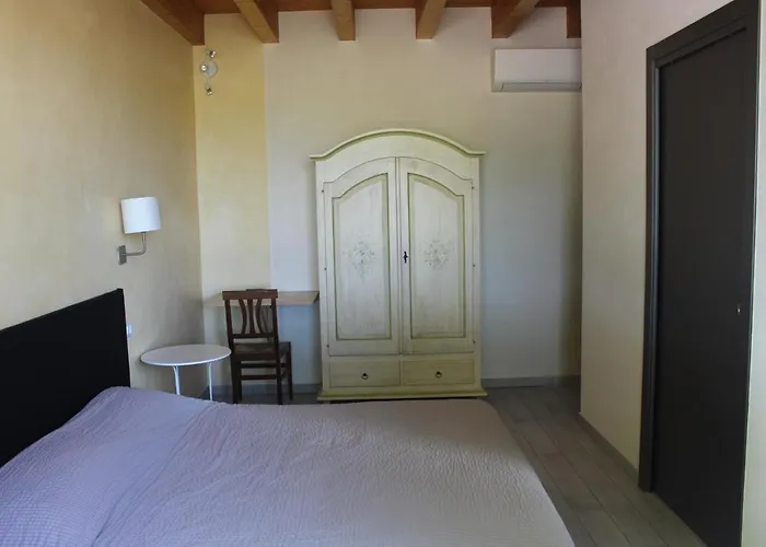 B&B Ai Prati Lesignana